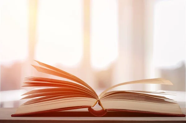 Prasasti silsilah Raja-raja Banggai, Rumah Kebesaran Karaton, Banggai Kepulauan